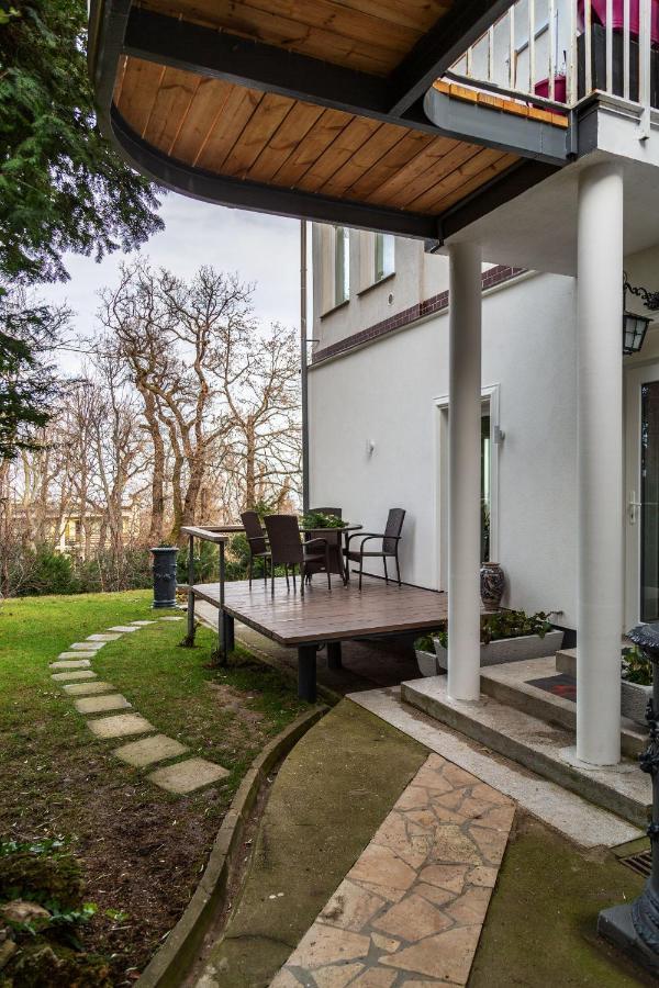 Panoramic Comfort In The Luxurious Green District! Budapeste Exterior foto